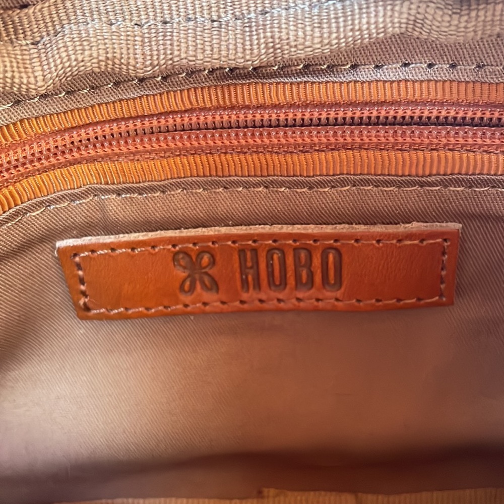 HOBO leather waist bag - Picture 5 of 9